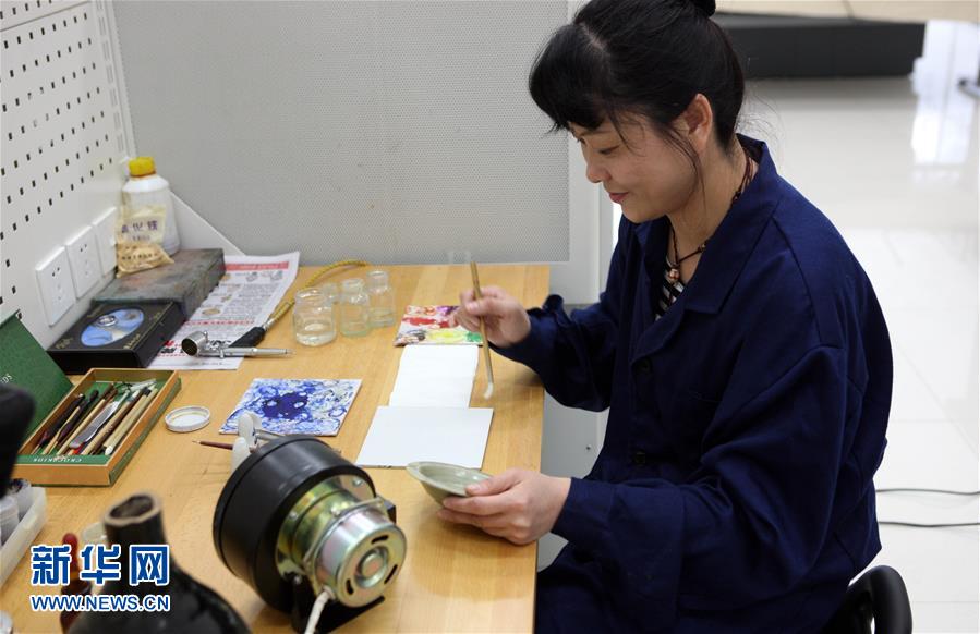 5��17�գ������޸���ʦ��о����ȥ�������ϵĸ����