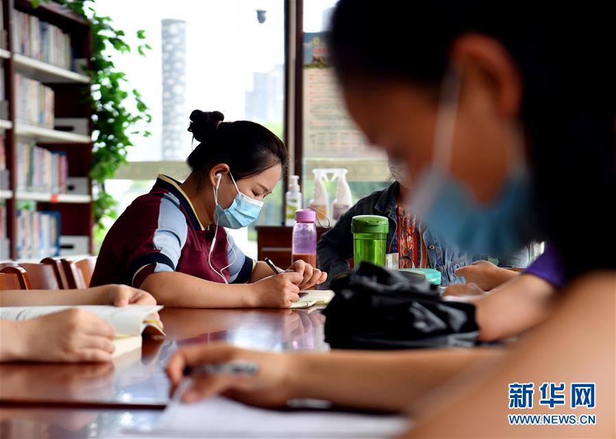 ���������ǵ�С�����ͼ�Ļ�������3��15���ӡ�Ȧ������������