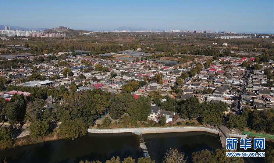 ��ȫ�潨��С����ᡰ�ٳ�ǧ���������С���ͼ�Ļ�������1�������Ӵ壺����Ժ�䡰����������¸�·